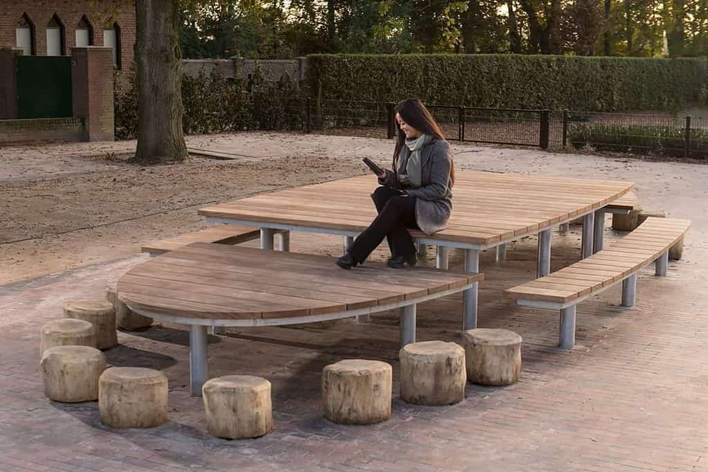 picknicktafel openbare ruimte